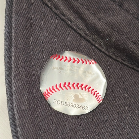 47 brand adjustable back MLB Yankee hat - Picture 6 of 6